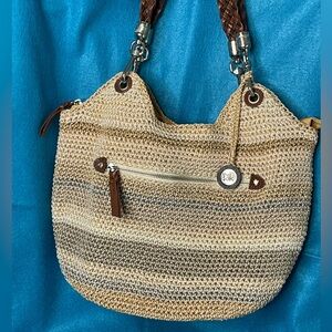 👜 The Sak Ombré Hobo Crochet Shoulder Bag. Ivory, Beige and Gray Stripes. 👜